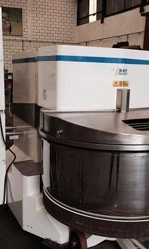 Máquina batedeira industrial Máquina batedeira industrial